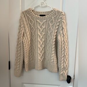 Banana Republic Beige Cable Knit Sweater Wool never worn